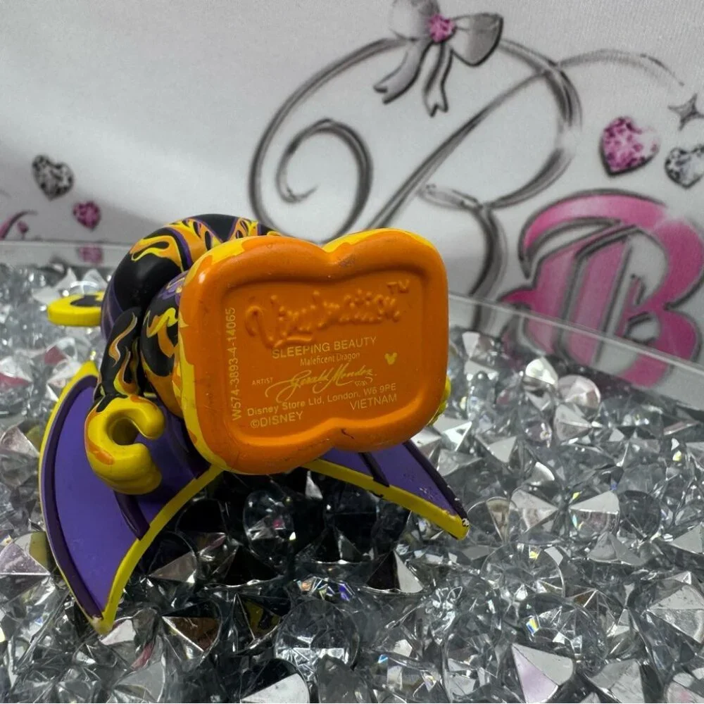 Disney vinylmations sleeping beauty Flame Dragon Vinyl Toy Black, Yellow, Purple